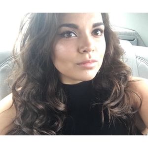 Meet your Posher, Tierra